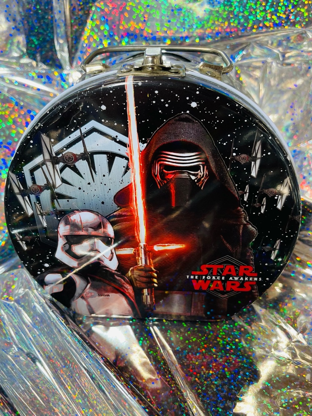 Star Wars The Force Awakens Kylo Ren & Captain Phasma Tin